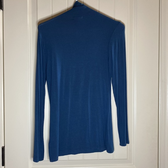 Women’s Halogen Long Sleeve Turtle Neck Blue Small - Picture 4 of 5